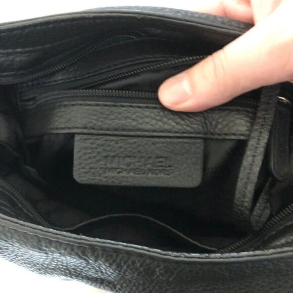 Michael Kors Black Shoulder Bag - Picture 10 of 16